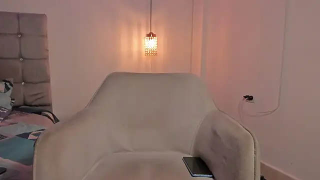 Santy Stump online show from November 7, 2025, 8:53 pm