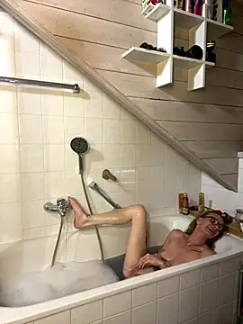 LucyLingerie78 online show from September 8, 2025, 7:35 pm