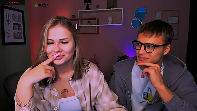 jeren smile online show from October 27, 2025, 8:02 pm