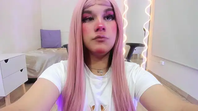 Snapshot of ocean_tay chatting on October 25, 2025, 12:02 pm ocean tay online show from October 25, 2025, 12:02 pm