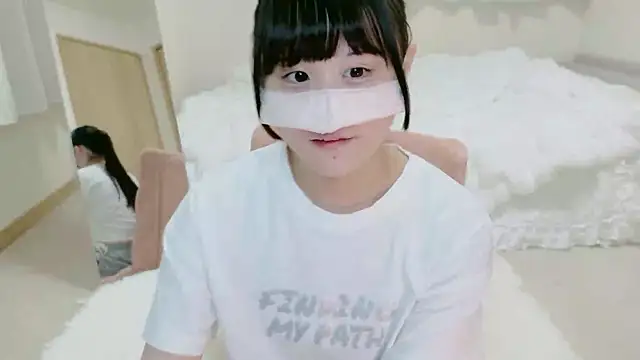 Snapshot of im_hina chatting on October 13, 2025, 1:11 pm im hina online show from October 13, 2025, 1:11 pm
