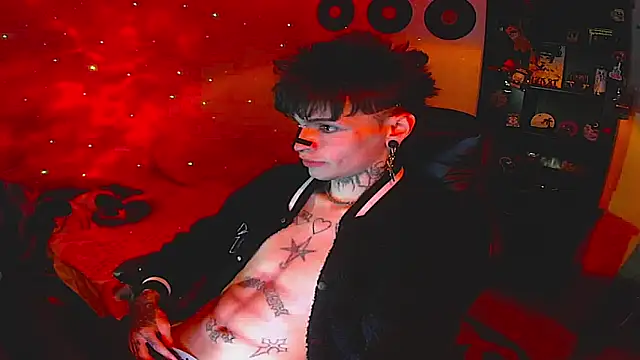 Snapshot of prince_x_dark chatting on October 17, 2025, 7:33 am prince x dark online show from October 17, 2025, 7:33 am