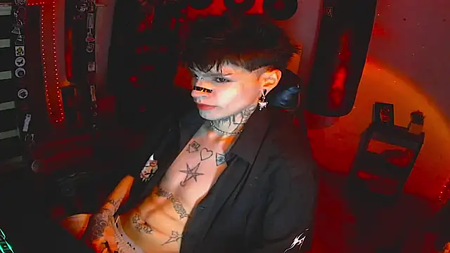 Snapshot of prince_x_dark chatting on November 6, 2025, 3:51 am prince x dark online show from November 6, 2025, 3:51 am