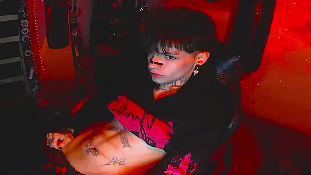 Snapshot of prince_x_dark chatting on November 10, 2025, 6:34 am prince x dark online show from November 10, 2025, 6:34 am