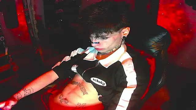 Snapshot of prince_x_dark chatting on November 26, 2025, 8:15 am prince x dark online show from November 26, 2025, 8:15 am