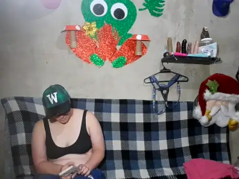 Snapshot of twodoo chatting on December 5, 2025, 4:36 pm twodoo online show from December 5, 2025, 4:36 pm