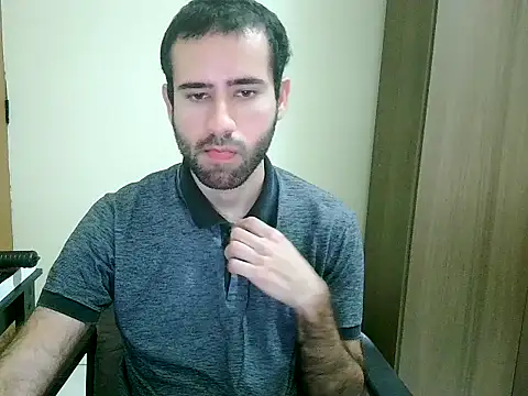 Snapshot of fthrfthr chatting on October 30, 2025, 3:19 am fthrfthr online show from October 30, 2025, 3:19 am