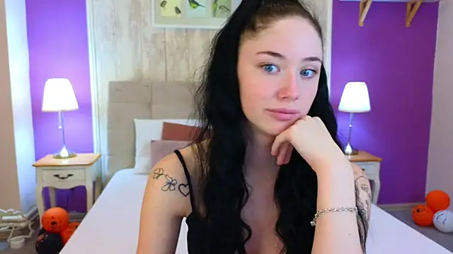 Ivanna  Rose online show from November 20, 2025, 5:18 am