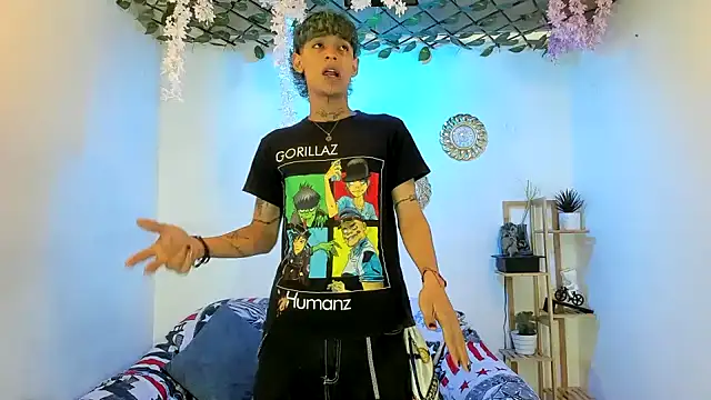 Snapshot of Bastian_boyshot77 chatting on November 7, 2025, 7:14 pm Bastian boyshot77 online show from November 7, 2025, 7:14 pm