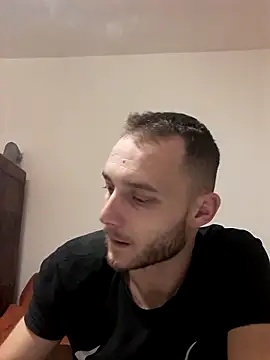 JeanBoney online show from December 17, 2025, 8:26 pm