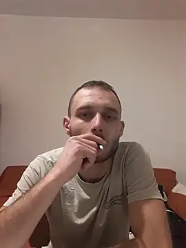 JeanBoney online show from December 18, 2025, 8:04 pm