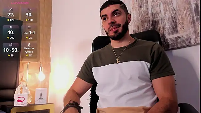 AxelThompson  online show from September 26, 2025, 11:14 am