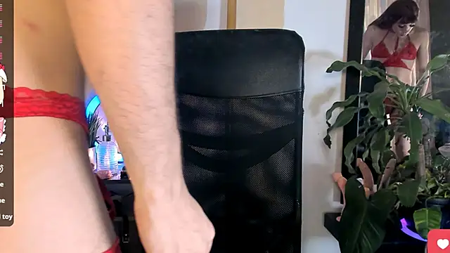 CellesteQueen online show from December 14, 2025, 2:55 pm