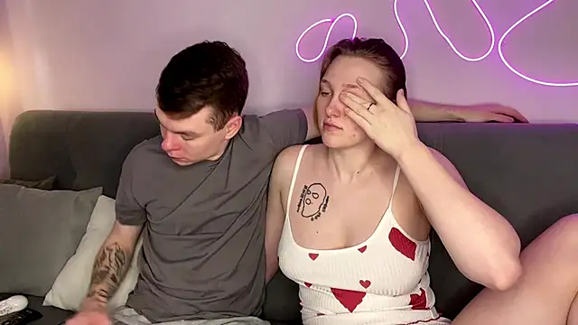 Snapshot of julielourens chatting on November 26, 2025, 7:20 am julielourens online show from November 26, 2025, 7:20 am