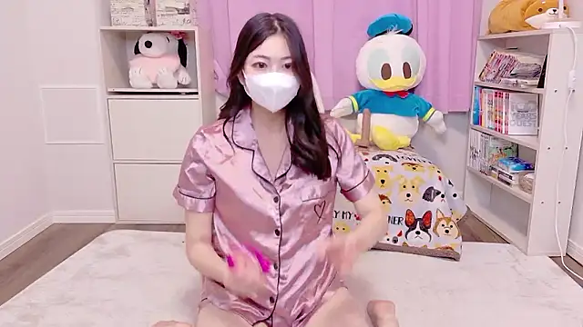 Snapshot of SUI-Strong chatting on September 9, 2025, 4:28 pm SUI-Strong online show from September 9, 2025, 4:28 pm