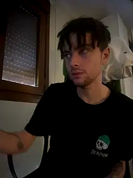 Snapshot of AngelJoven chatting on September 21, 2025, 5:03 pm AngelJoven online show from September 21, 2025, 5:03 pm