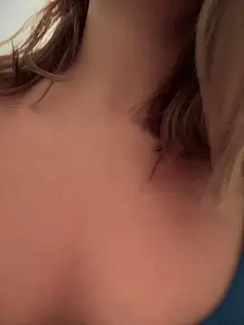 sara calderon online show from December 18, 2025, 1:28 pm