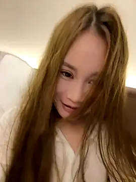 uulove521 online show from December 18, 2025, 6:03 pm