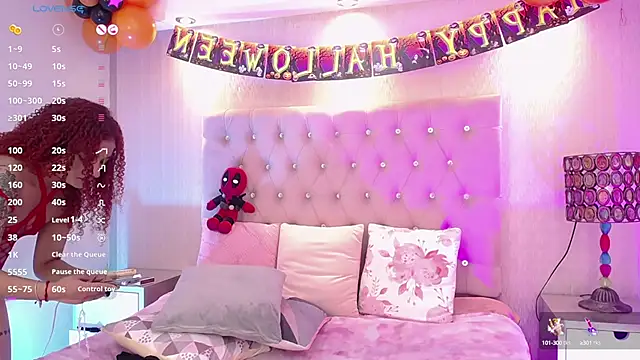 Snapshot of Dancer-Myluu chatting on October 8, 2025, 11:13 pm Dancer-Myluu online show from October 8, 2025, 11:13 pm