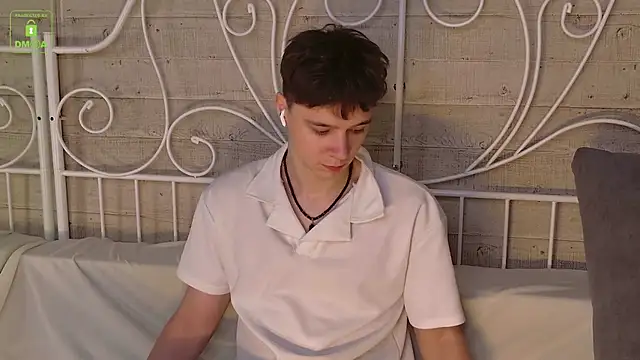 AnthonyHall online show from November 30, 2025, 4:38 am