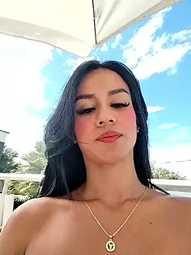 Snapshot of Juliana_Xander chatting on September 10, 2025, 2:17 pm Juliana Xander online show from September 10, 2025, 2:17 pm
