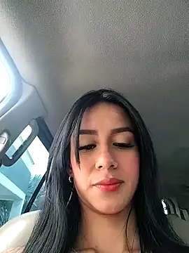 Snapshot of Juliana_Xander chatting on October 11, 2025, 2:48 pm Juliana Xander online show from October 11, 2025, 2:48 pm