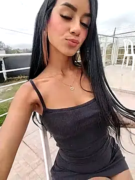 Snapshot of Juliana_Xander chatting on November 26, 2025, 2:07 pm Juliana Xander online show from November 26, 2025, 2:07 pm