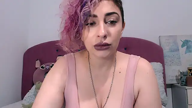 Snapshot of AAARUNY chatting on November 22, 2025, 12:37 pm AAARUNY online show from November 22, 2025, 12:37 pm