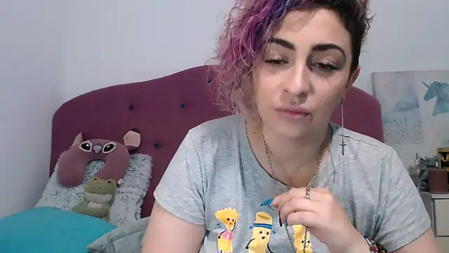 Snapshot of AAARUNY chatting on November 28, 2025, 1:14 pm AAARUNY online show from November 28, 2025, 1:14 pm