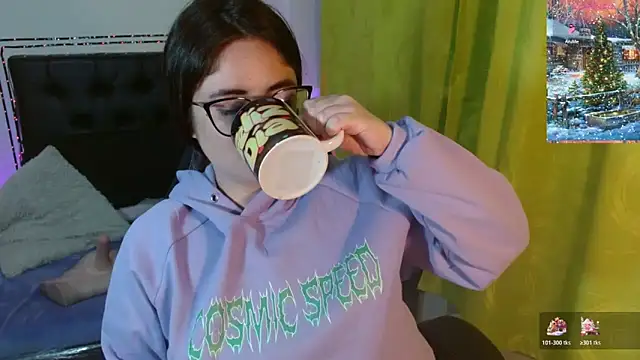 KrystalAdams online show from November 20, 2025, 2:17 pm