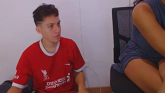 Aria Arthur online show from September 11, 2025, 2:28 pm