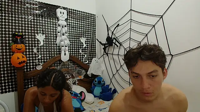 Aria Arthur online show from October 27, 2025, 9:08 pm