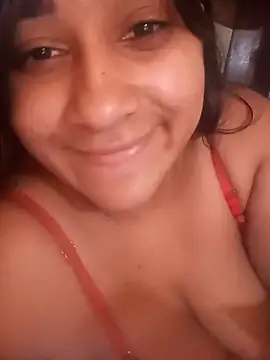 Snapshot of srtsara chatting on November 26, 2025, 3:46 pm srtsara online show from November 26, 2025, 3:46 pm