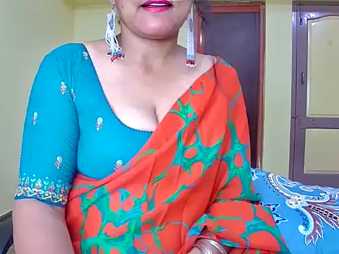 Snapshot of MasTANIYA chatting on October 18, 2025, 6:52 pm MasTANIYA online show from October 18, 2025, 6:52 pm