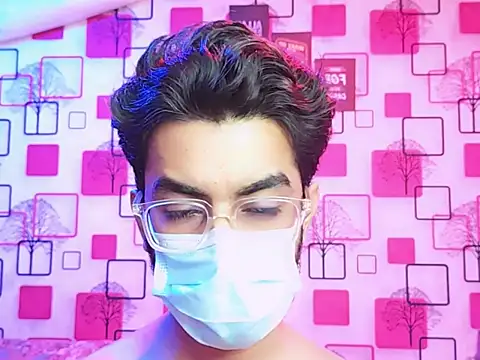 ChiseledCharm online show from October 26, 2025, 7:42 pm