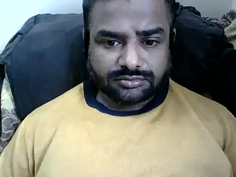 sree4143 online show from September 13, 2025, 4:01 am