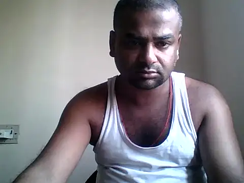 sree4143 online show from November 28, 2025, 5:21 am