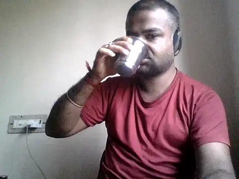 sree4143 online show from December 1, 2025, 3:11 am