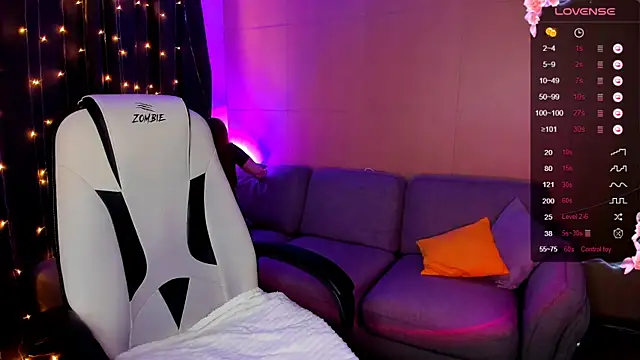 Snapshot of deboramoore chatting on September 15, 2025, 2:22 am deboramoore online show from September 15, 2025, 2:22 am