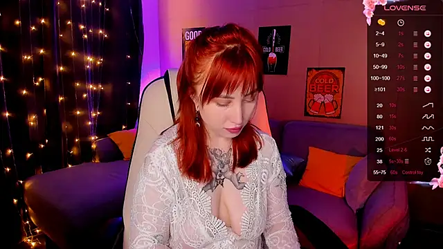 Snapshot of deboramoore chatting on September 26, 2025, 2:15 am deboramoore online show from September 26, 2025, 2:15 am