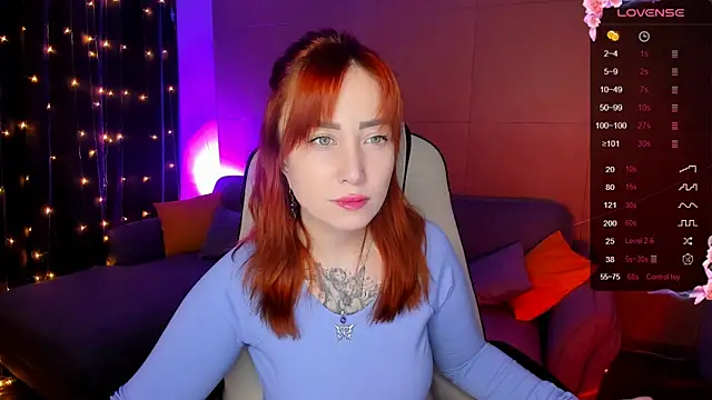 Snapshot of deboramoore chatting on October 15, 2025, 2:22 am deboramoore online show from October 15, 2025, 2:22 am