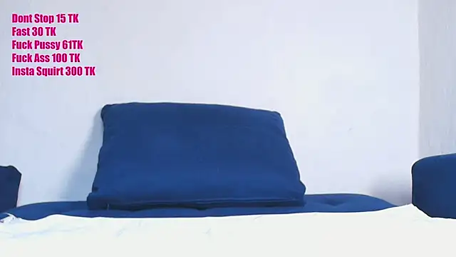 couplelove543 online show from October 16, 2025, 2:07 pm