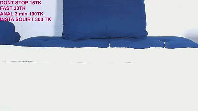 couplelove543 online show from November 13, 2025, 1:21 pm