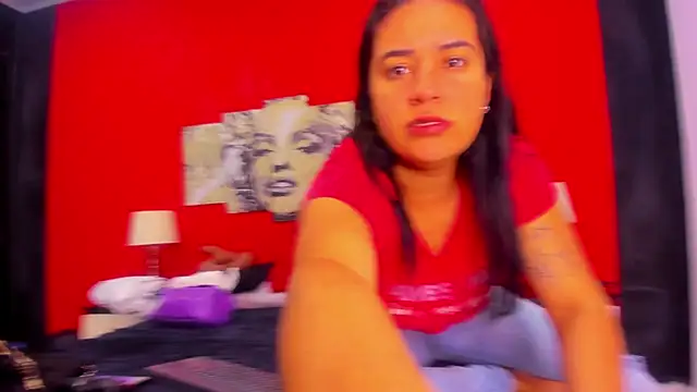 Snapshot of GreciaFox1 chatting on November 29, 2025, 11:24 am GreciaFox1 online show from November 29, 2025, 11:24 am