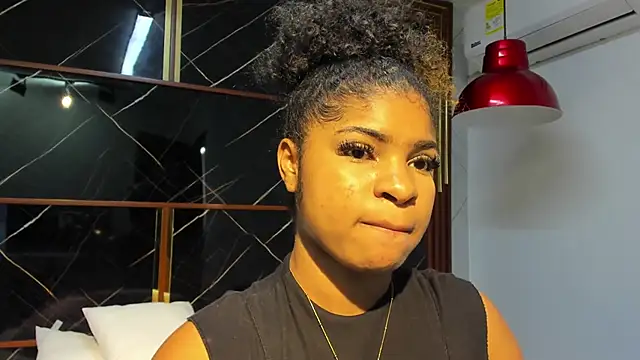 Snapshot of HannyThompson chatting on October 23, 2025, 12:15 pm HannyThompson online show from October 23, 2025, 12:15 pm