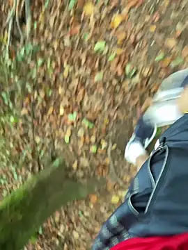 Snapshot of funlad245 chatting on October 7, 2025, 12:57 pm funlad245 online show from October 7, 2025, 12:57 pm