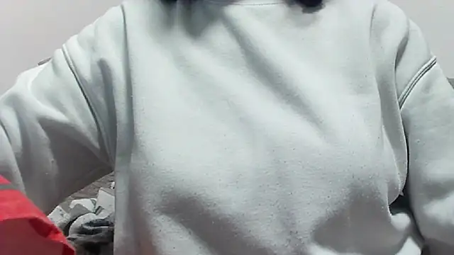 Snapshot of sexy_tettona chatting on December 4, 2025, 11:52 am sexy tettona online show from December 4, 2025, 11:52 am