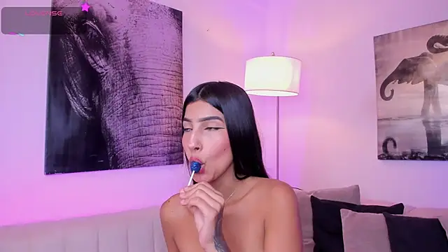 chelssy7 online show from December 4, 2025, 3:38 am