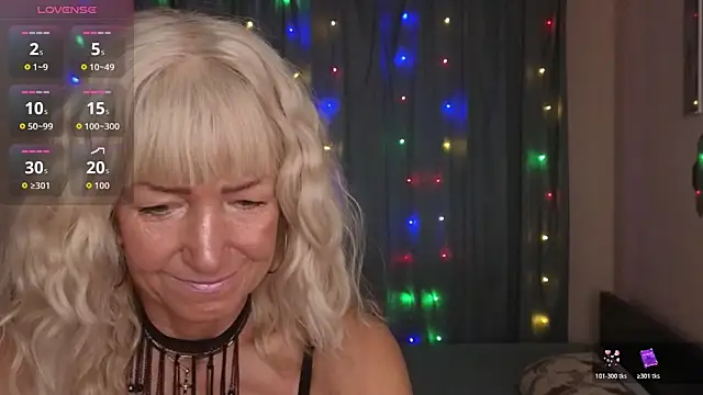 Laura Gol online show from December 3, 2025, 5:04 am