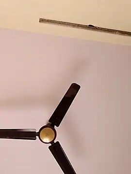 Snapshot of radhika2 chatting on October 7, 2025, 6:32 am radhika2 online show from October 7, 2025, 6:32 am